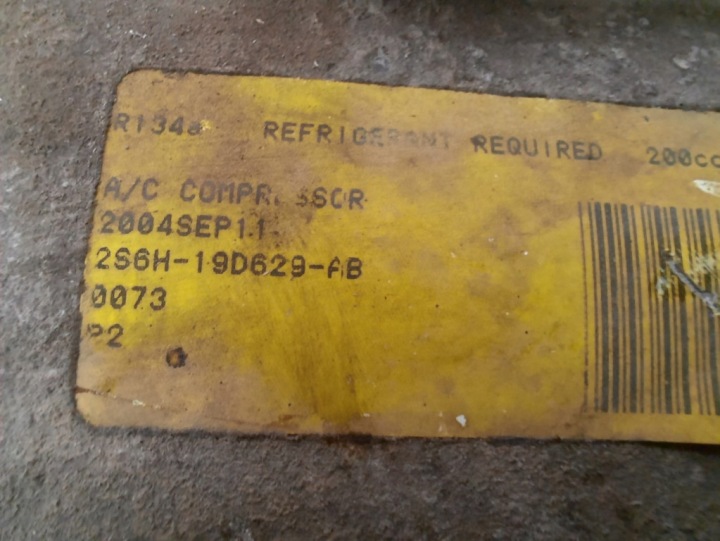 FORD FIESTA V 1.3MT 70KM 01-07 COMPRESSEUR DE CLIMATISATION 2S6H-19D629-AB A9JA