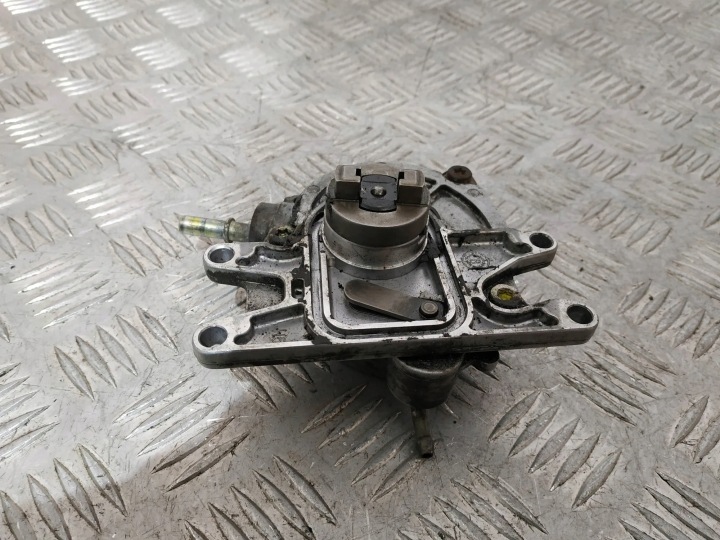 POMPE VACUUM OPEL SIGNUM 0252738 2.2L DIESEL 92KW 2003