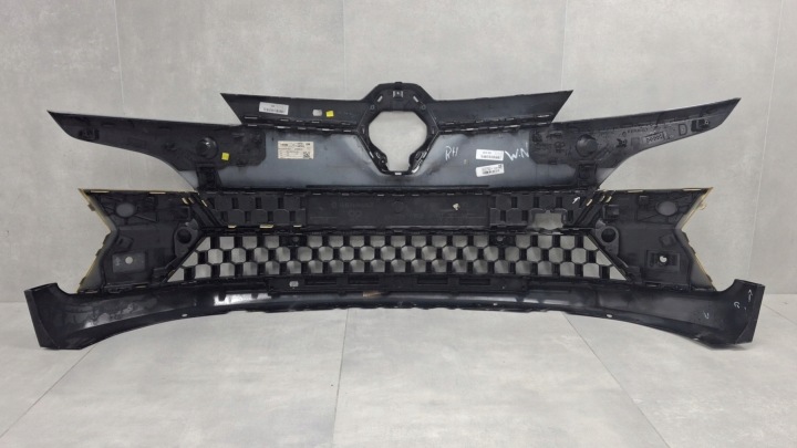 PARE-CHOCS AVANT AVANT RENAULT MEGANE V 5 E-TECH 22-