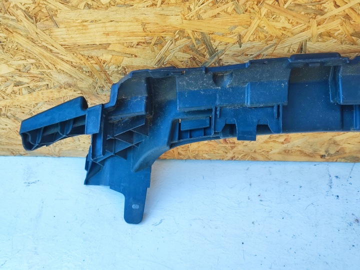 POUTRE RENFORCEMENT PARE-CHOCS AVANT AVANT FORD FOCUS MK2 II 2009 8M5117E778