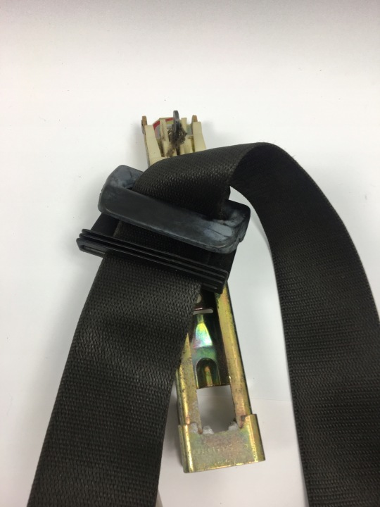 CEINTURE DE SÉCURITÉ DROIT AVANT AVANT PASSAGER MERCEDE 124 W124 1248609885