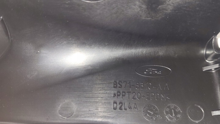 FORD MONDEO MK IV 4 GUIDE D'AIR BS718310AA