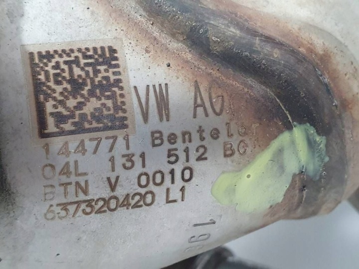 SKODA OCTAVIA MK3 (5E) 2016 RADIATEUR GAZ D'ÉCHAPPEMENT EGR SOUPAPE 04L131512BG