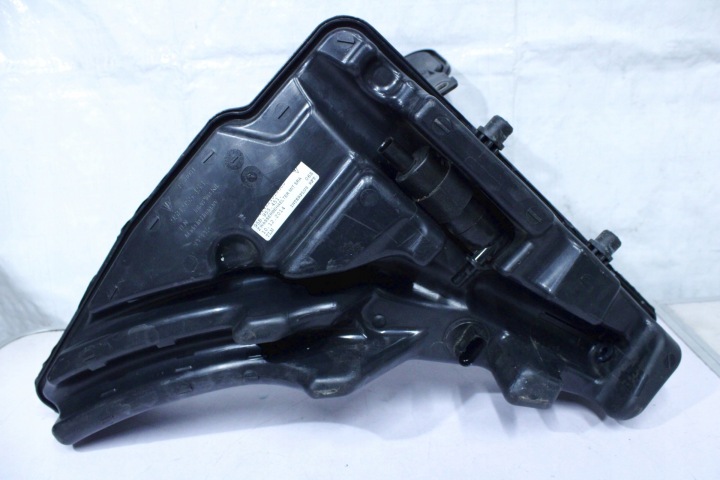 PORSCHE MACAN 95B RÉSERVOIR RÉSERVOIR LAVE-GLACES 95B955451 95B955453