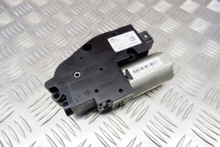 PETIT MOTEUR TOIT OUVRANT NISSAN QASHQAI II (J11, J11_) 3000023512 1.6L DIESEL