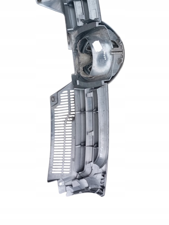 GRILLE PARE-CHOCS CALANDRE RADIATEUR VOLKSWAGEN GOLF V OE 1K0853651A