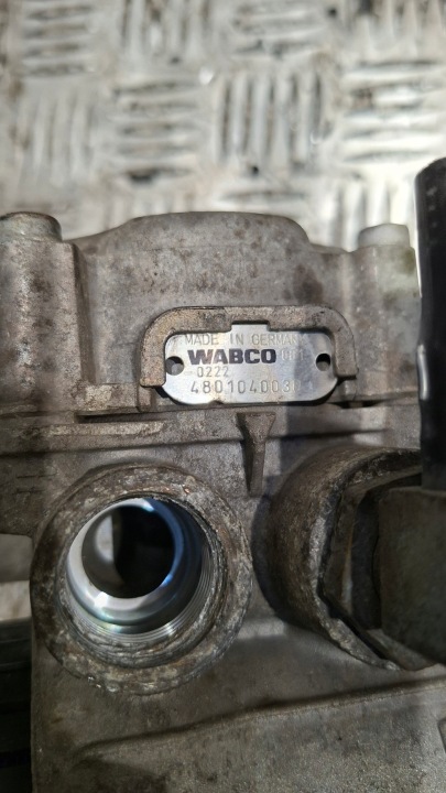 SOUPAPE EBS DAF XF WABCO 4801040030