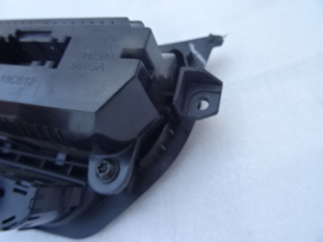 FORD KUGA MK2 PANNEAU CLIMATISATION GJ5T-18C612-AJ