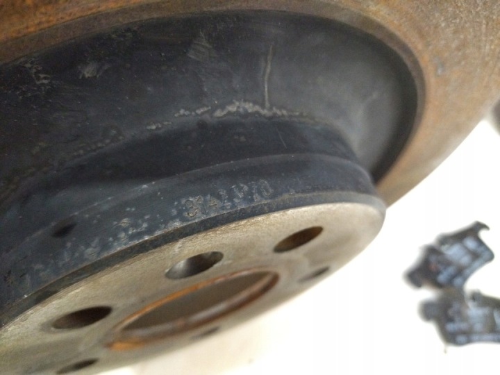 31423170 ENSEMBLE DISQUES ARRIÈRE PLAQUETTES VOLVO XC60 II 2.0 MILD HYBRID