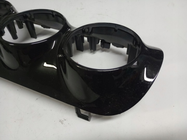 MERCEDES CHÂSSIS CONSOLES DÉCOR A1776809800 EUROPE