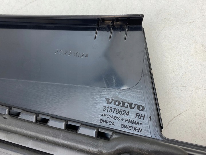 VOLVO V90 CROSS COUNTRY MOULURE JOINT D'ÉTANCHÉITÉ VITRES PORTES AVANT 31378624