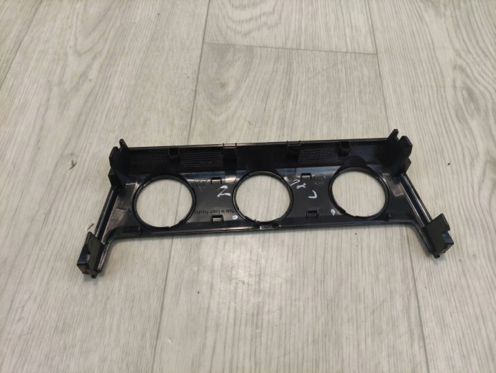 SKODA OCTAVIA III 3 5E0 CHÂSSIS PANNEAUX CLIMATISATION 5E0863152