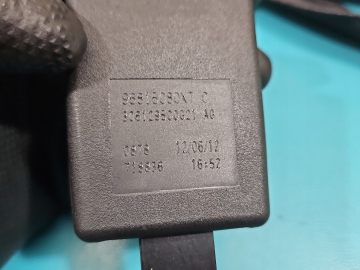 CEINTURE DE SÉCURITÉ AVANT DROIT CLIPS PASSAGER CITROEN BERLINGO II III 08-