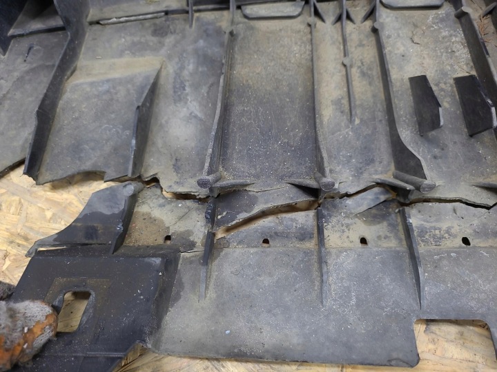 PARE-CHOCS AVANT MERCEDES-BENZ B W246 T246.242 2013 A2468851625