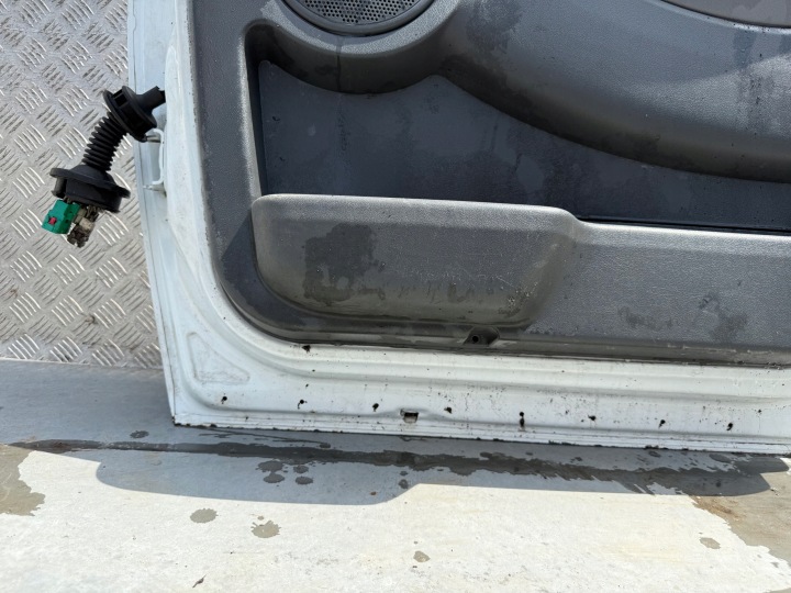 FIAT SCUDO II 07-16 PORTES DROIT AVANT DROIT AVANT CALICE WLKP BLANC