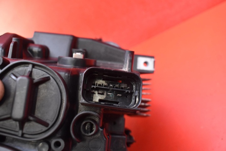 PROJECTEUR GAUCHE PHARE AVANT XÉNON EUROPE 7203251 BMW F10 F11 LIFT 13-17
