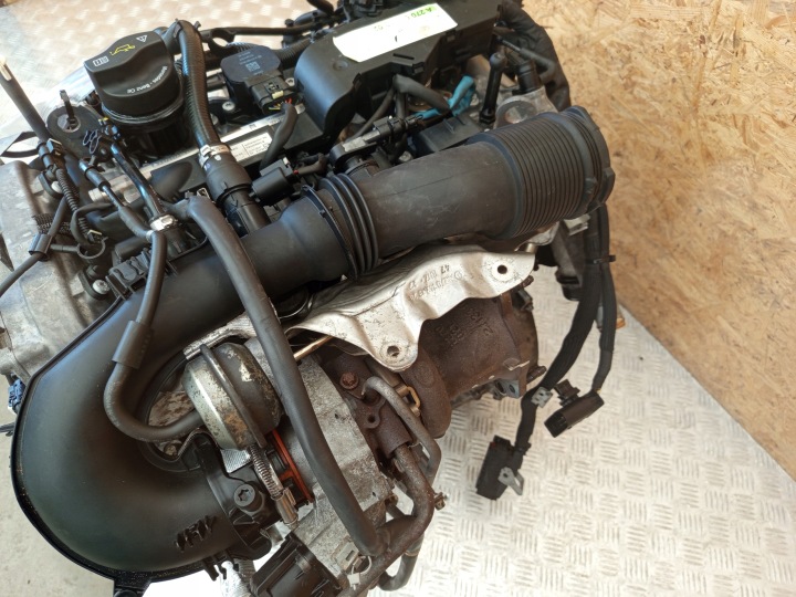 MERCEDES W156 MOTEUR 270910 270.910 1.6 CGI ESSENCE