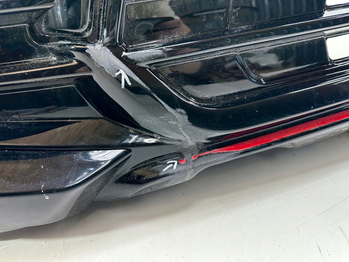 PARE-CHOCS AVANT LIGIER JS50 SPORT