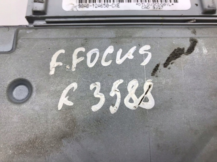 FORD FOCUS 2004 CONTRÔLEUR MODULE ECU