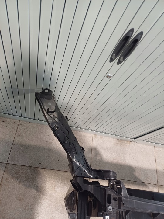 RENFORCEMENT COURROIE AVANT AUDI Q3 83H 2025R- 83H805594