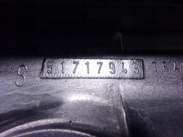 FIAT STILO UNIVERSEL PHARE GAUCHE ARRIÈRE 51717943
