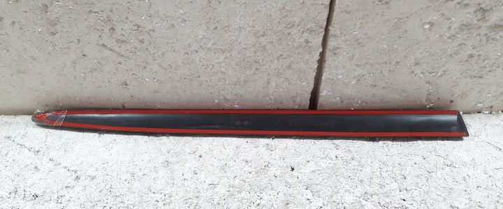 FORD FIESTA MK4 MOULURE PORTES DROITE ARRIÈRE NEUF ORIGINE