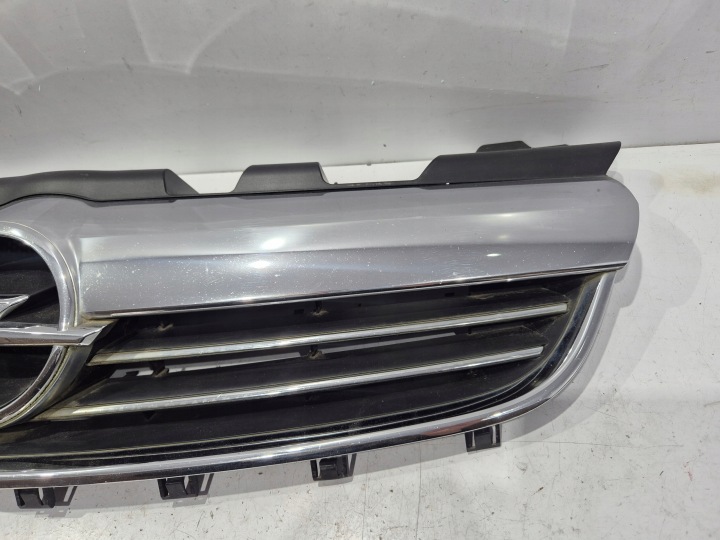 CALANDRE GRILLE OPEL ZAFIRA B II LIFT 2009 2010 2011 2012 2013 2014 13247331