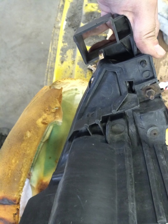 MAZDA 5 V 05-10 PROJECTEUR GAUCHE PHARE GAUCHE AVANT AVANT OE P4998L