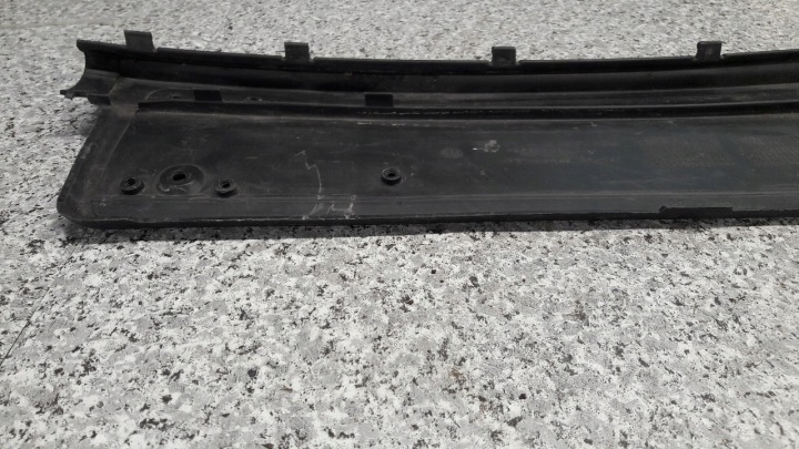 7030592 SUPPORT CADRE DE PLAQUE D'IMMATRICULATION BMW E 46