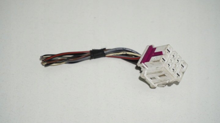 AUDI VOLKSWAGEN SEAT SKODA PUCE PUCE RACCORD 4F0937733E