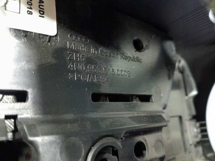 AUDI A8 D5 PROTECTION CHÂSSIS COLONNES DIRECTION 4N0953516