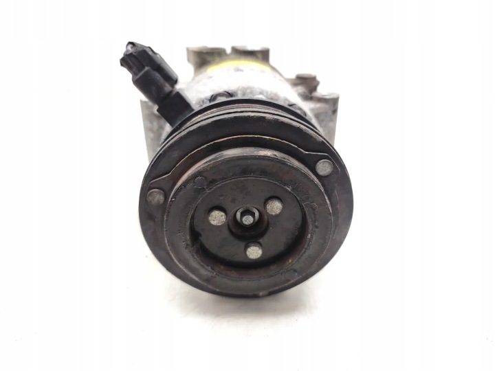 FORD FIESTA COMPRESSEUR DE CLIMATISATION CLIMATISATION A/C 1.25 ESSENCE 2015 2/3DR