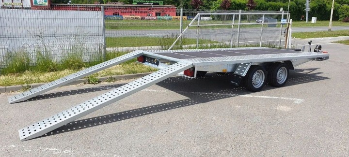 NIEWIADOW NM MARS 4,5X2,1M 2.7T R13C AVEC SKLEJKA REMORQUE 4,5X2,1M 2.7T R13C
