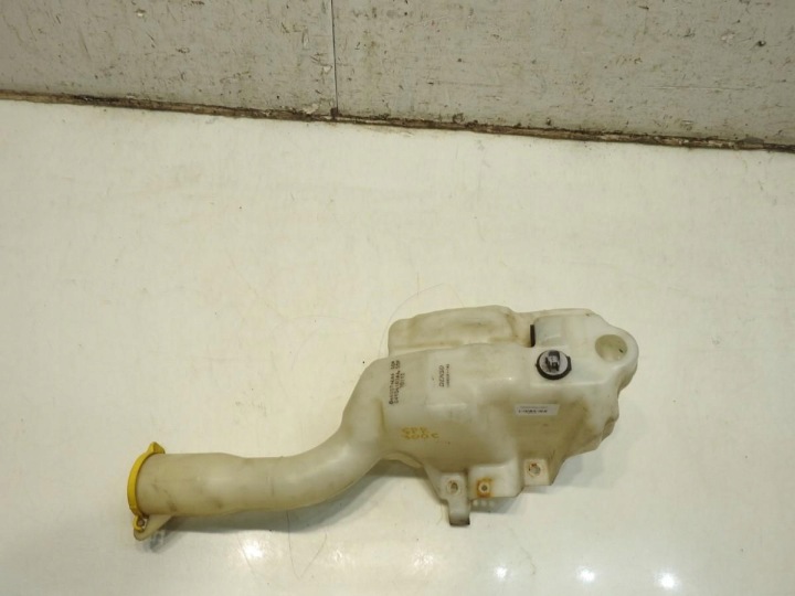 RÉSERVOIR LAVE-GLACE CHRYSLER 300C 04805740AA 04806103AA