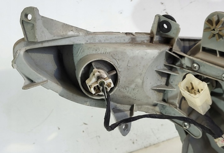 PHARE AVANT CLIGNOTANTS 3510103H01000 SUZUKI BURGMAN 125 K7 K8 K9 07-13R