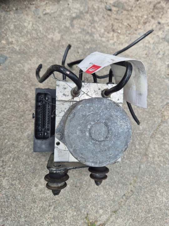 POMPE ABS AUDI A4 B8 8K0907379AG