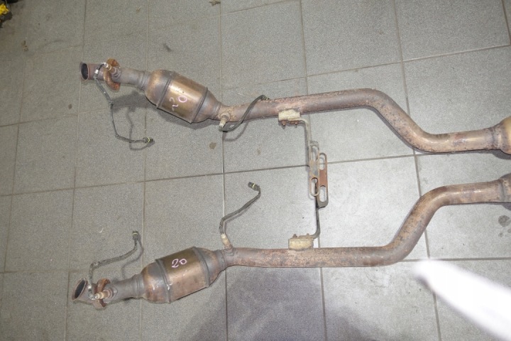 MERCEDES W215 V8 CL CATALYSEURS ARRIÈRE AVANT 2204900514 2204902714