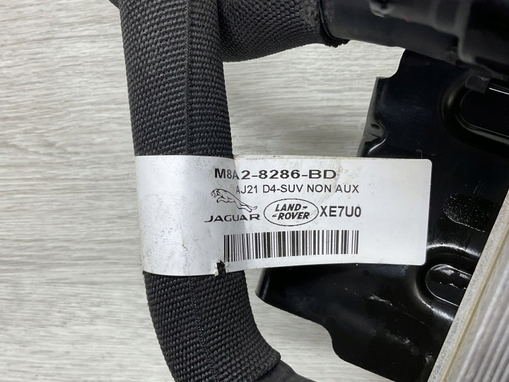 RADIATEUR HUILES RANGE ROVER VELAR L560 2024 X6003001 M8A28286BD
