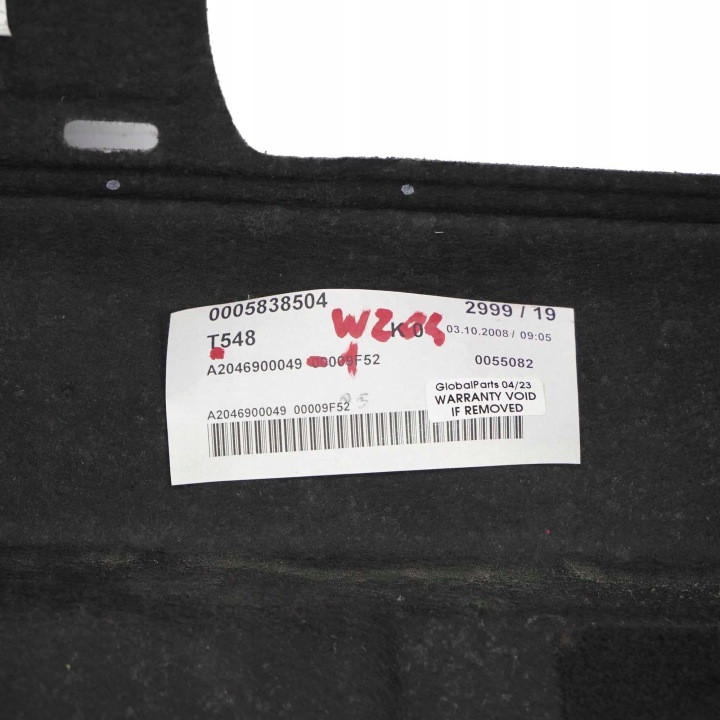 MERCEDES W204 ÉTAGÈRE COUVERCLES DE COFFRE ARRIÈRE A2046900049