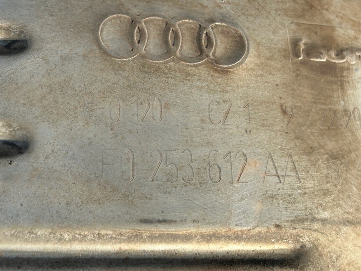 SILENCIEUX FINAL AUDI A6 C6 2.7 TDI 3.0 TDI OSKA GROUPE MOTOPROPULSEUR SUR AVANT