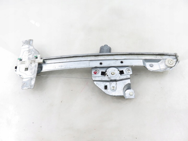 ÉLÉVATEUR VITRES GAUCHE AVANT PEUGEOT 2008 I 9673153280 9674254280