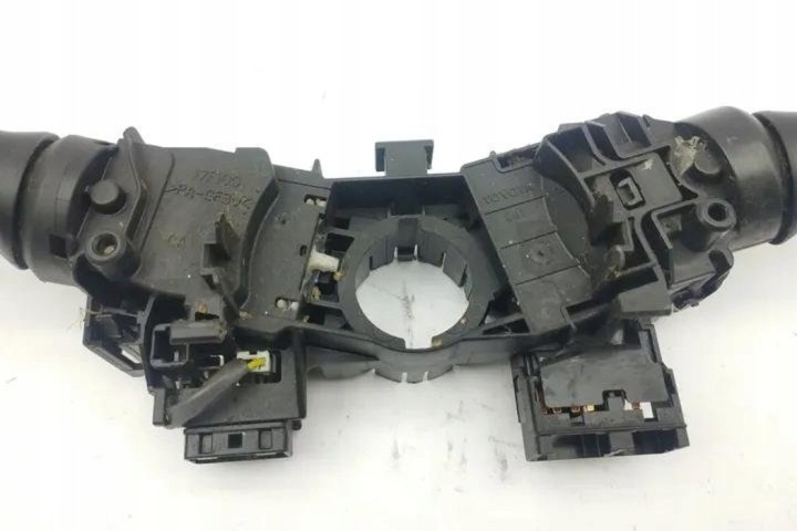 MANETTES TOYOTA RAV 4 III (_A3_) 173848 2.2L DIESEL 100KW 2008