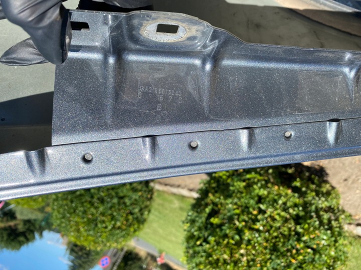 MERCEDES 213 E CLASSE AILE DROIT AVANT 2138810001 ORIGINAL