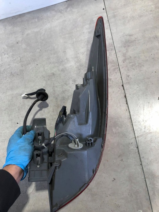 PHARE ARRIÈRE HYUNDAI I40 924013Z0