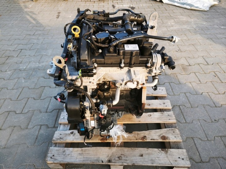 FORD FIESTA MK8 1.1 ESSENCE 2017- MOTEUR COMPLET XPJC