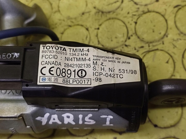 TOYOTA YARIS I CONTACTEUR D'ALLUMAGE CLÉ 45020521