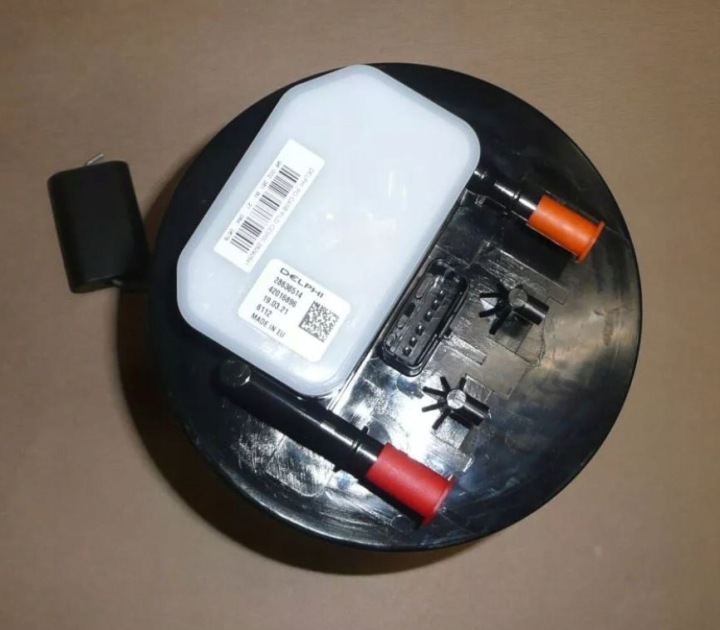 POMPE CARBURANTS C C4 PICASSO 1.6HDI C4 DROIT 3008,5008 1.6BLUE HDI 9800236180