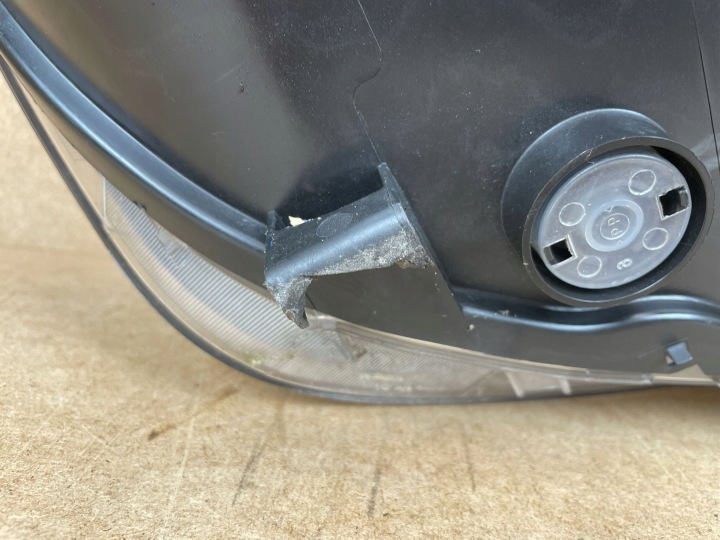 PHARE GAUCHE AVANT GAUCHE AVANT SEAT LEON III 3 5F0 2012-2016 ORDINAIRE