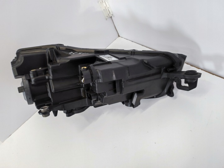 PHARE AVANT GAUCHE SKODA SCALA CRYSTAL LIGHTING COMPLET LED 657941015 EUROPE