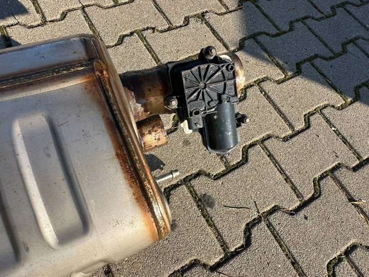 AUDI Q8 Q7 SQ7 SQ8 4M SILENCIEUX ÉCHAPPEMENT 4M0253611AF